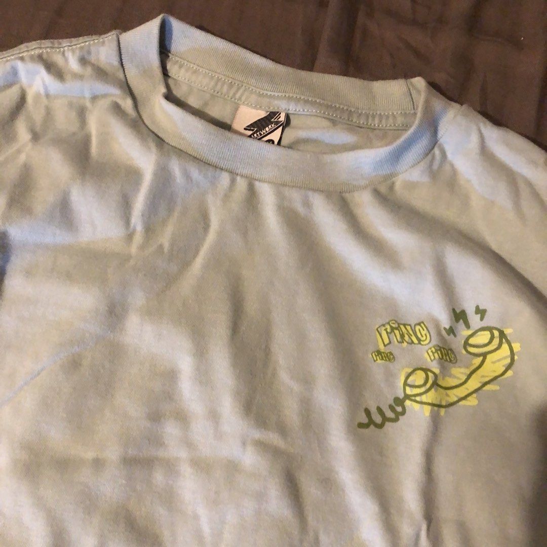 Artwork Graphic Tee (Category: Tshirts & Polo Shirts ) located in Angeles City. Submitted by csmcgrl (Listing ID 1469321982, Image 2). Description: — s to m — on hand, no rush shipping 🧾 mop: maribank, maya 🚚 mod: direct jnt 📍loc: angeles city, pampanga.