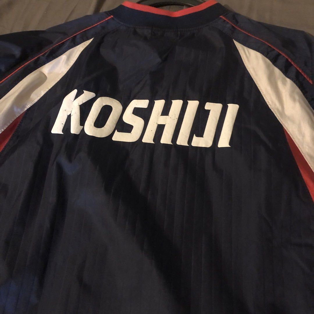 Asics Football Gear Jersey (Category: Coats, Jackets and Outerwear) located in Angeles City. Submitted by csmcgrl (Listing ID 1469324780, Image 3). Description: — medium — need washing — on hand, no rush shipping 🧾 mop: maribank, maya 🚚 mod: direct jnt 📍loc: angeles city, pampanga.