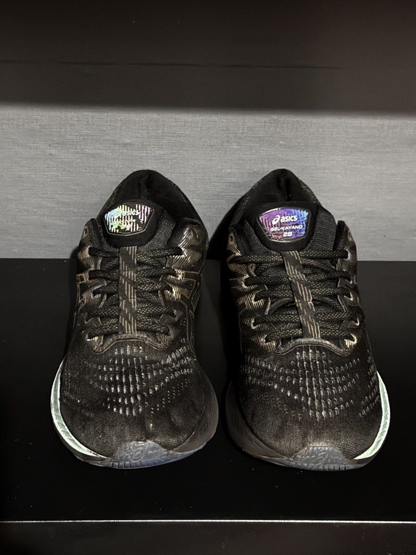 ASICS GEL RUNNING SHOSS (Category: Casual Shoes) located in Pateros City. Submitted by buynsell.ph (Listing ID 1469318740, Image 3). Description: Good condition Size 8.5m/42 eur.