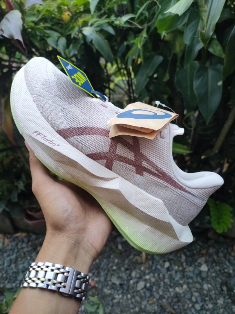 Asics Novablast 6 (Category: Sneakers) located in Malasiqui. Submitted by shoesyourbrand (Listing ID 1469259441, Image 2). Description: 𝗔𝗦𝗜𝗖𝗦 𝗡𝗼𝘃𝗮𝗯𝗹𝗮𝘀𝘁 𝟲 '𝗥𝗼𝘀𝗲 𝗗𝘂𝘀𝘁/𝗜𝗹𝗹𝘂𝗺𝗶𝗻𝗮𝘁𝗲 𝗬𝗲𝗹𝗹𝗼𝘄'(AUTHENTIC/ORIGINAL) SIZE: US 8 MENS, 9½ WOMEN'S | EUR 41.5 | 26CM BRANDNEW WITH BOX/HANG TAG MALL PRICE: ₱9,490🔥 SELLING PRICE: ₱𝟲,𝟮𝟵𝟵 FREE SHIPPING 🚛 PAYMENT FIRST BASIS MODE OF PAYMENT: GCASH, BANK TRANSFER COURIER SERV