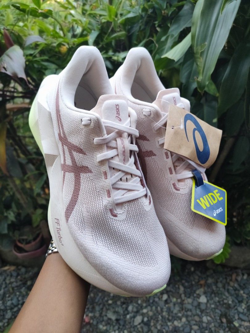 Asics Novablast 6 (Category: Sneakers) located in Malasiqui. Submitted by shoesyourbrand (Listing ID 1469259441, Image 3). Description: 𝗔𝗦𝗜𝗖𝗦 𝗡𝗼𝘃𝗮𝗯𝗹𝗮𝘀𝘁 𝟲 '𝗥𝗼𝘀𝗲 𝗗𝘂𝘀𝘁/𝗜𝗹𝗹𝘂𝗺𝗶𝗻𝗮𝘁𝗲 𝗬𝗲𝗹𝗹𝗼𝘄'(AUTHENTIC/ORIGINAL) SIZE: US 8 MENS, 9½ WOMEN'S | EUR 41.5 | 26CM BRANDNEW WITH BOX/HANG TAG MALL PRICE: ₱9,490🔥 SELLING PRICE: ₱𝟲,𝟮𝟵𝟵 FREE SHIPPING 🚛 PAYMENT FIRST BASIS MODE OF PAYMENT: GCASH, BANK TRANSFER COURIER SERV