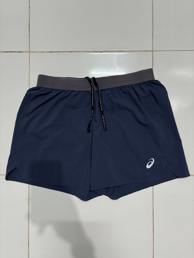 Asics running short (Category: Shorts) located in Manila. Submitted by Caps4everyone (Listing ID 1469240693, Image 1). Description: For sale only Price: 750 Size: large Location: caloocan Shipping: lbc and lalamove Pm for sure buyer only.