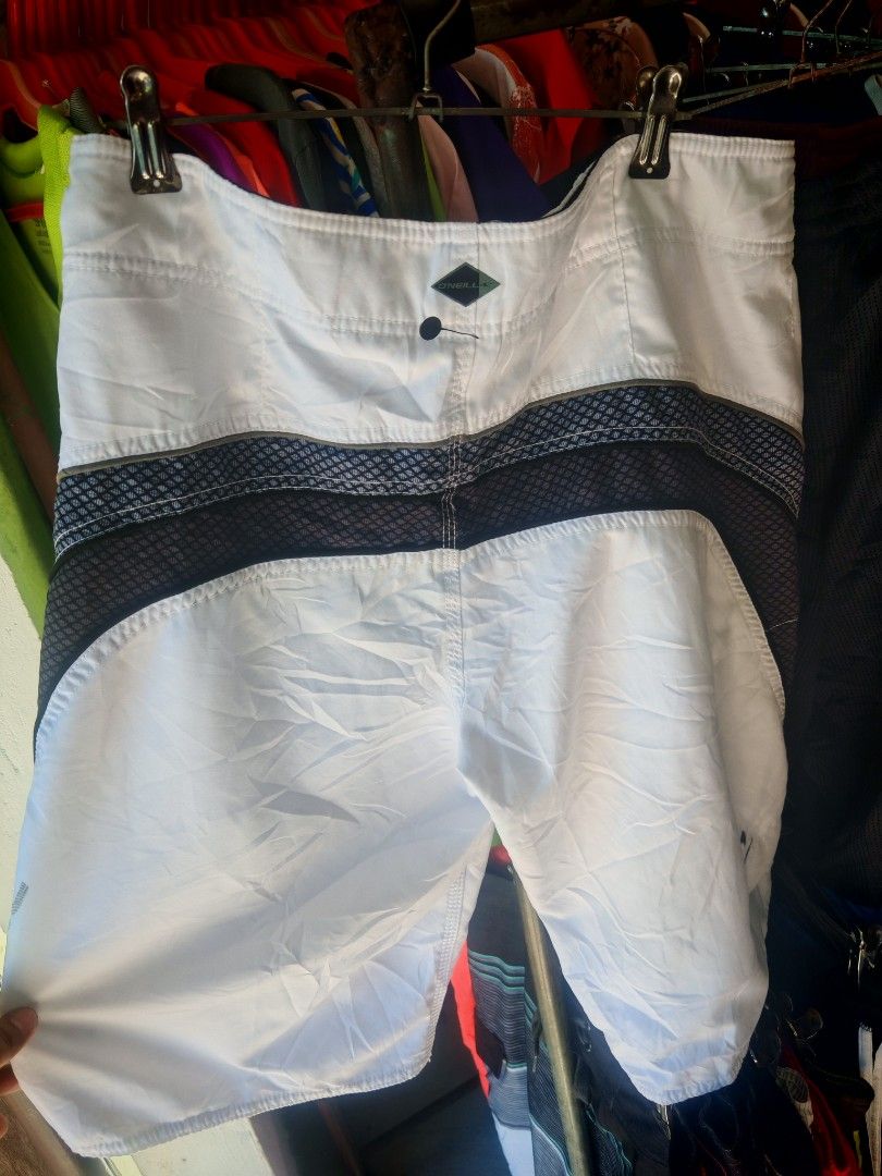 Assorted board shorts (Category: Swim Trunks & Board Shorts) located in Vigan. Submitted by KWALITHRIFT (Listing ID 1469183190, Image 2). Description: Pili lang mga boss excellent ung Billabong lang tanggal na print nya - Condition: Excellent / High quality.