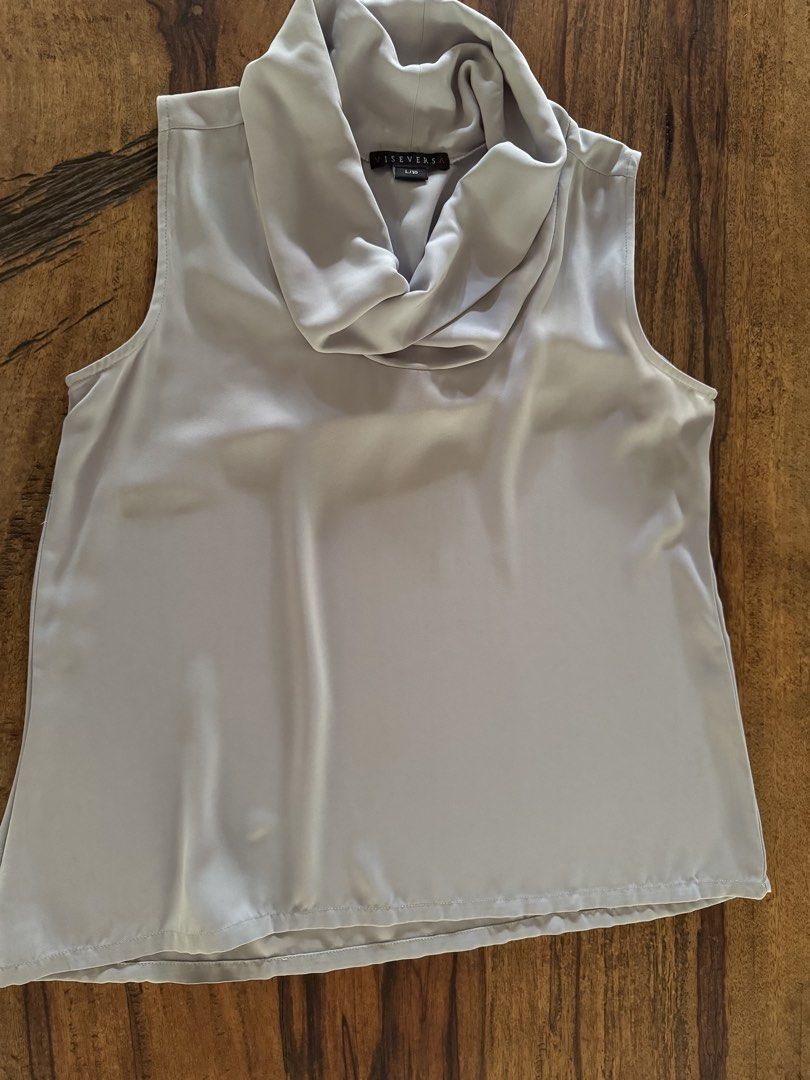 Assorted branded (Category: Blouses) located in Muntinlupa City. Submitted by tinry (Listing ID 1469172848, Image 2). Description: 100 each Garage sale excess Priority to wholesalers Assorted brands like plains and prints, uniqlo, cln, sm, vice versa, mango, kamiseta, tommy, BR, ann taylor, etc Med or large.