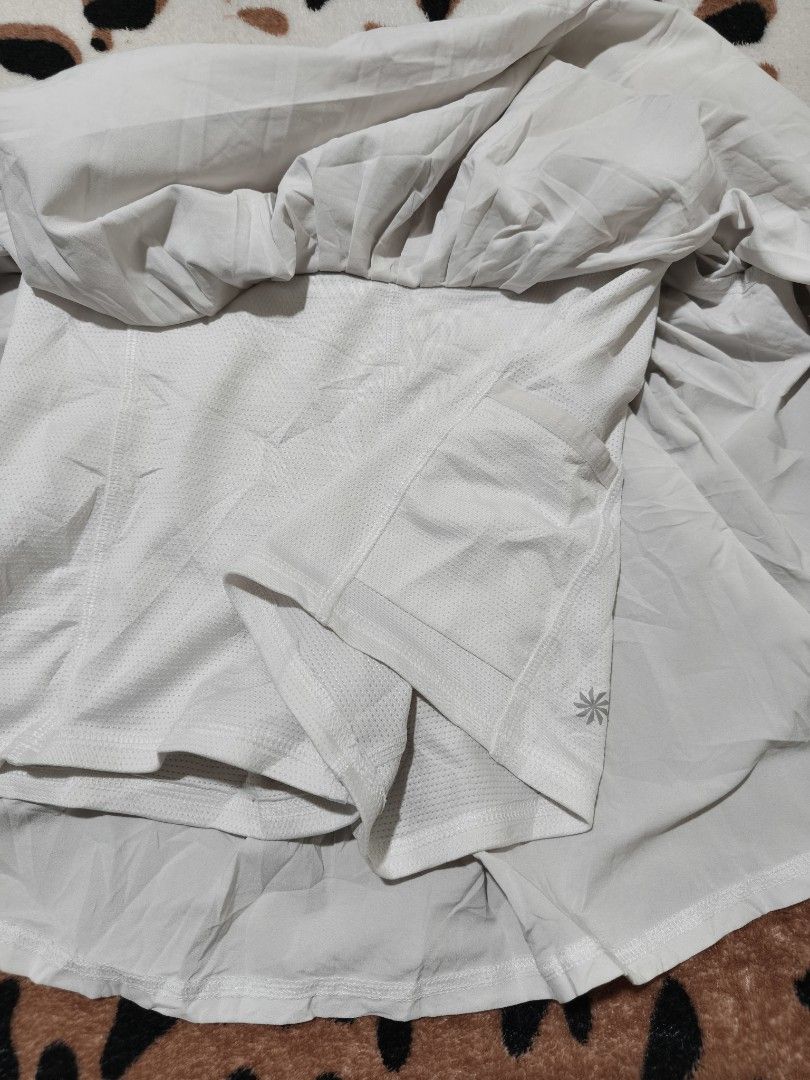 ATHLETA GIRL FIT TO SMALL (Category: Skirts) located in Manila. Submitted by gelove.thrift (Listing ID 1469302313, Image 3). Description: .
