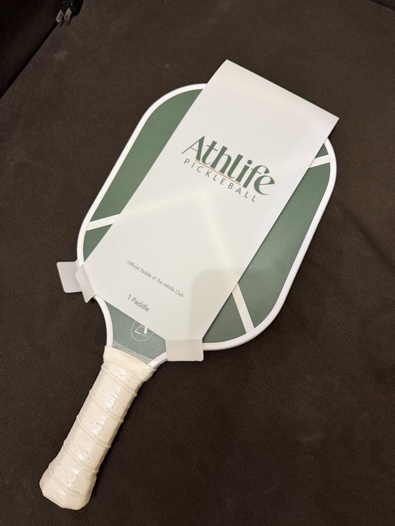 athlife pickleball paddle (Category: Racket and Ball Sports) located in Quezon City. Submitted by steffo_declutters (Listing ID 1469163877, Image 1). Description: .