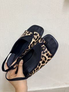(Category: ) located in . Submitted by preloved.baru (Listing ID 1469300037, Image 1). Description: .