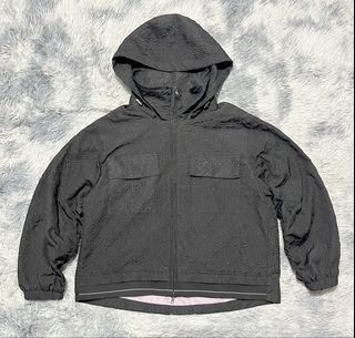 (Category: ) located in . Submitted by winterclothes.ph (Listing ID 1469187498, Image 1). Description: .