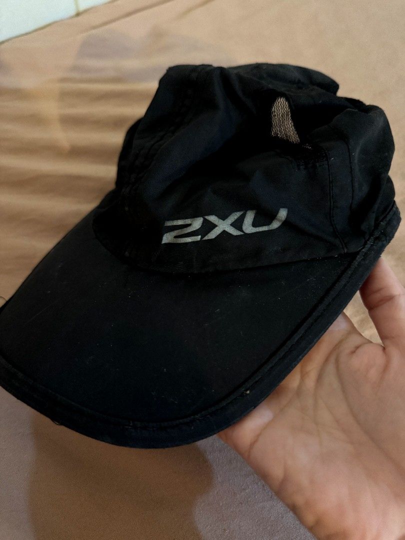Authentic 2XU Running Cap (Category: Activewear) located in Manila. Submitted by withlovesam (Listing ID 1469259488, Image 3). Description: .