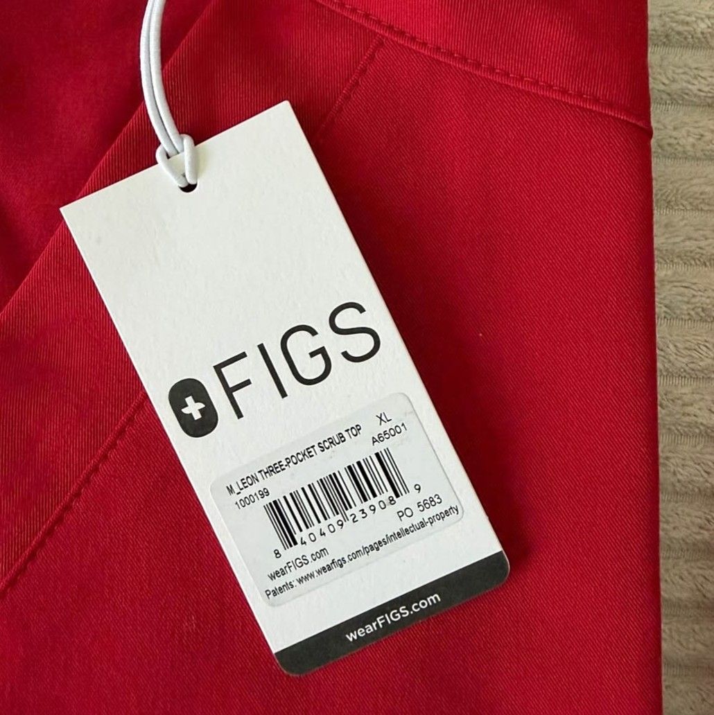 Authentic and New FIGS Men’s Scrub Top + Pants (Category: Activewear) located in San Juan. Submitted by docpratty (Listing ID 1469206678, Image 2). Description: Authentic and Brand-New FIGS Men’s Scrub Set Color: Red Size: Top XL, Bottom L Check out my other listings for more scrubs! Discounts are available for multiple purchases..