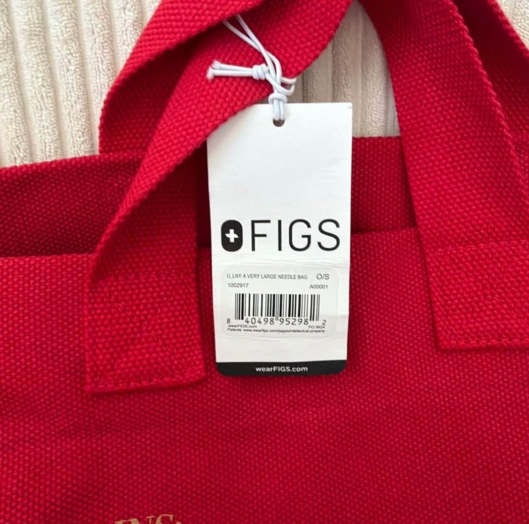 Authentic and New FIGS Tote Bag (Category: Tote Bags) located in San Juan. Submitted by docpratty (Listing ID 1469205413, Image 2). Description: FIGS A Very Large Needle Tote Bag NEW with tags! Originally priced at 42 dollars, selling for 1,195 pesos only! 16” H × 15½” W × 9” D Adjustable width Large inner pocket Fixed strap Brass D-ring for accessories.