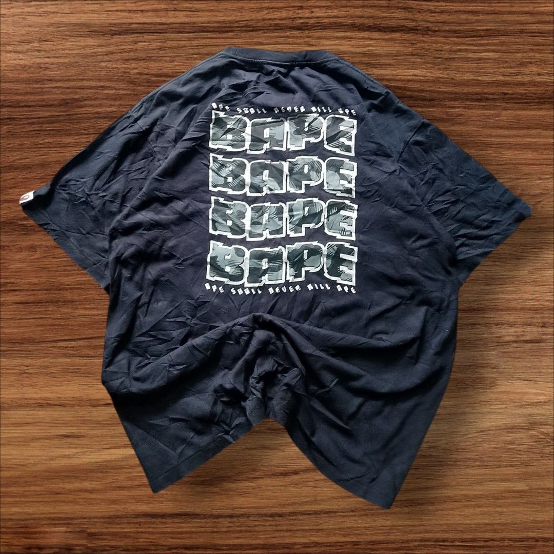 AUTHENTIC BAPE (Category: Tshirts & Polo Shirts ) located in Cavite. Submitted by aly27alipo46984 (Listing ID 1469209454, Image 2). Description: authentic bape size xl mulet type camou spell out good as new.