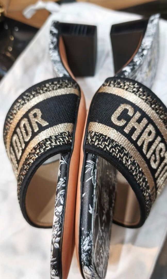 Authentic Christian Dior Sandals (Category: Flats & Sandals) located in La Trinidad. Submitted by designerluxeshop (Listing ID 1469231650, Image 2). Description: Pre-owned Christian Dior sandals with document of authenticity, dustbag and box size 42, 💯% original, in good condition, shipping is free, message me if interested, delivery is by schedule discount is offered for cash buyer layaway is accepted 20% downpayment 80% balance payable up to 4