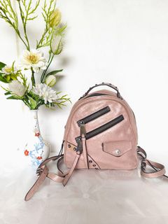 (Category: ) located in . Submitted by sakura_japan_surplus (Listing ID 1469285804, Image 1). Description: .