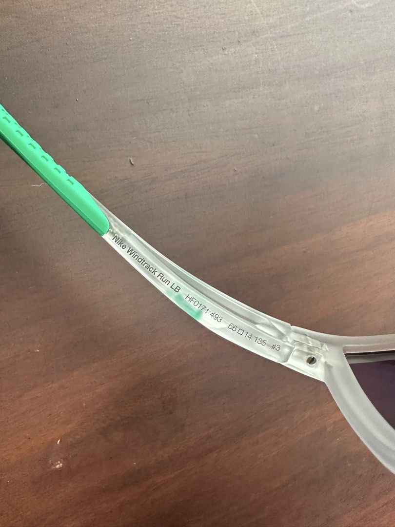 Authentic Nike Sunglasses (Category: Sunglasses & Eyewear) located in Quezon City. Submitted by nej_20 (Listing ID 1469212498, Image 3). Description: Original Sunglasses 💯 Brandnew 💯 Fixed Price ‼️ It comes in a ziplock bag with a leaflet included. What you see is what you get. 📍 Quezon City.