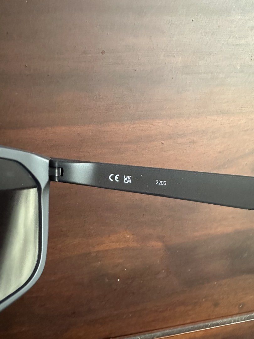 Authentic Nike Sunglasses (Category: Sunglasses & Eyewear) located in Quezon City. Submitted by nej_20 (Listing ID 1469214755, Image 2). Description: Original Sunglasses 💯 Brandnew 💯 Fixed Price ‼️ It comes in a ziplock bag with a leaflet included. What you see is what you get. 📍 Quezon City.
