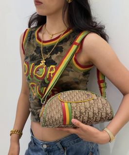 (Category: ) located in . Submitted by bagaholic_manila (Listing ID 1469255929, Image 1). Description: .