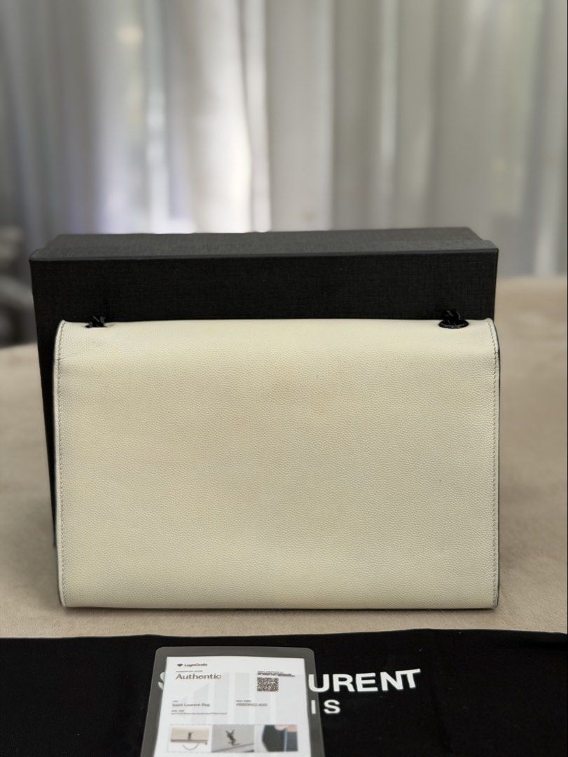 Authentic Saint Laurent Kate in Medium size (Category: Cross-body Bags) located in Manila. Submitted by maria_2326 (Listing ID 1469314899, Image 2). Description: 💯% Authentic w/provided box&dust bag, legit grails No lowballing! Location: Manila/QC.