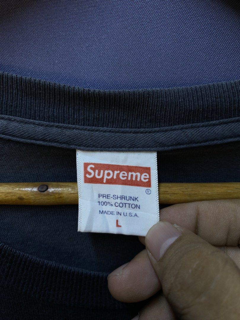 AUTHENTIC SUPREME TEE (Category: Tshirts & Polo Shirts ) located in Makati City. Submitted by drip.poww (Listing ID 1469332917, Image 2). Description: - Authentic Supreme - Color: black - Size: Large - Dimes: 24x29 - Authentic - Fade yung loob ng damit pero sa labas all goods - Excellent condition - Need wash, fresh from bale - Material: 100% Cotton Please don’t expect too much—these are thrifted (ukay) items. 😊 !!STILL NEGOTIABLE!!.