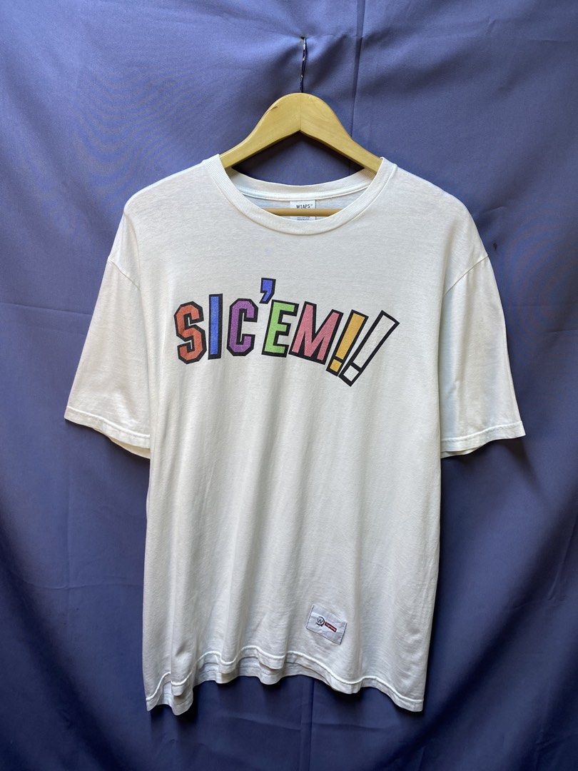 Authentic Supreme x Wtaps “Sic’em” (Category: Tshirts & Polo Shirts ) located in Makati City. Submitted by drip.poww (Listing ID 1469341151, Image 1). Description: - Authentic Supreme x Wtaps - Color: White - Size: Large - Dimes: 22x27 - Authentic - Excellent condition - minimal baby hairlines - Need wash, fresh from bale - Material: 100% Cotton Please don’t expect too much—these are thrifted (ukay) items. 😊 !!STILL NEGOTIABLE!!.