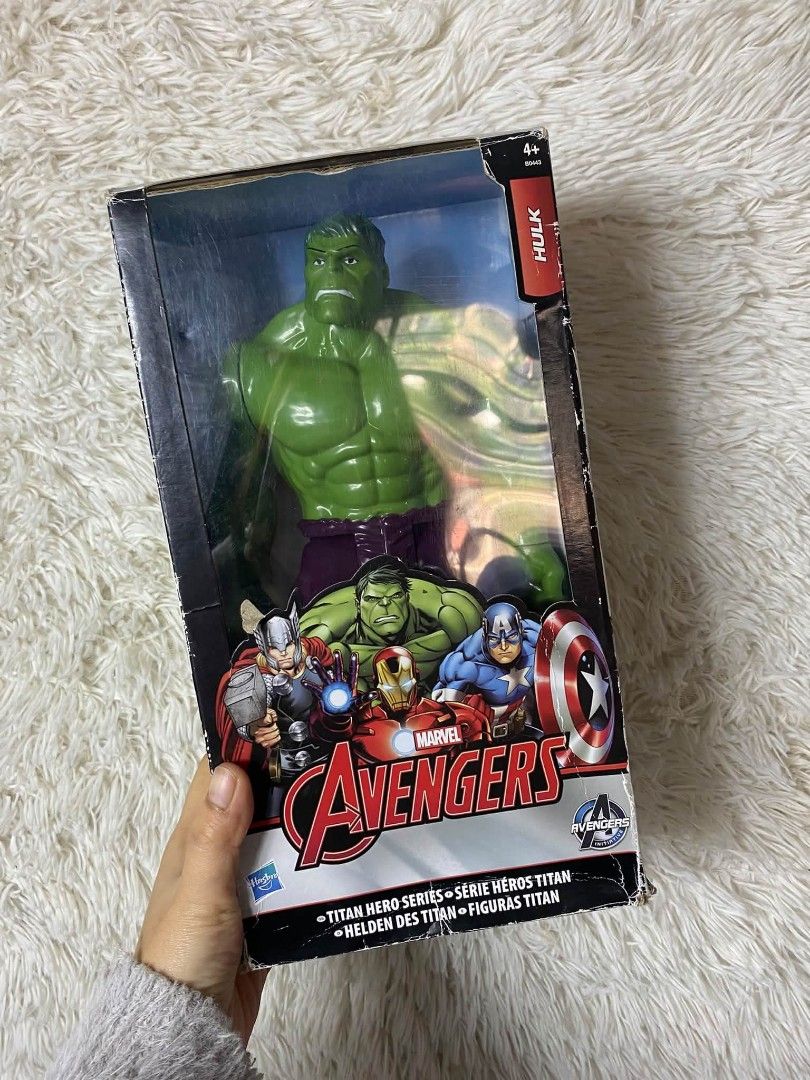 Avengers Hulk (Category: Action & Battle Toys) located in Baguio. Submitted by aine_laine (Listing ID 1469162324, Image 1). Description: Hasbro Marvel Avengers Titan Hero Series Hulk 12-Inch (30 cm) Action Figure.