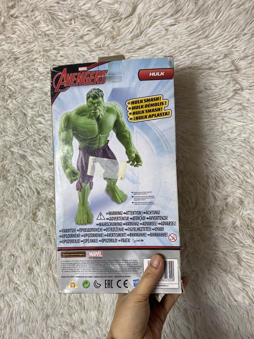 Avengers Hulk (Category: Action & Battle Toys) located in Baguio. Submitted by aine_laine (Listing ID 1469162324, Image 3). Description: Hasbro Marvel Avengers Titan Hero Series Hulk 12-Inch (30 cm) Action Figure.