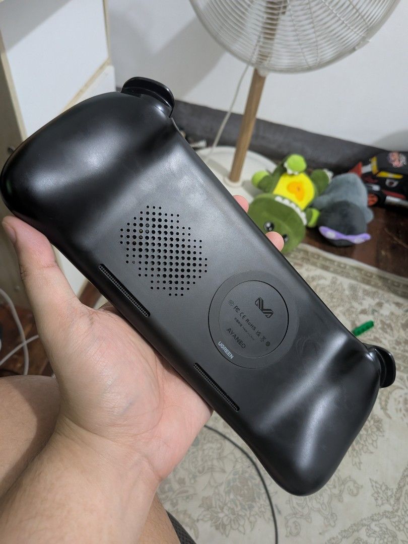 AYANEO pocket Evo (Category: Others) located in Valenzuela. Submitted by parzival18 (Listing ID 1469306288, Image 3). Description: Makinis Comes with original case Can play older aaa games using gamehub 256gb Rfs: no time to play .