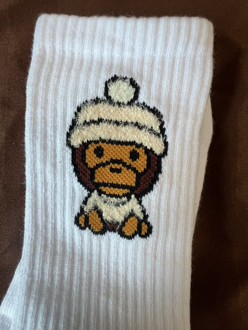 Baby milo Bape socks (Category: Socks) located in Quezon City. Submitted by anthony_dadap (Listing ID 1469205690, Image 3). Description: Fits all size Jnt and lalamove available Vito cruz pickup location.