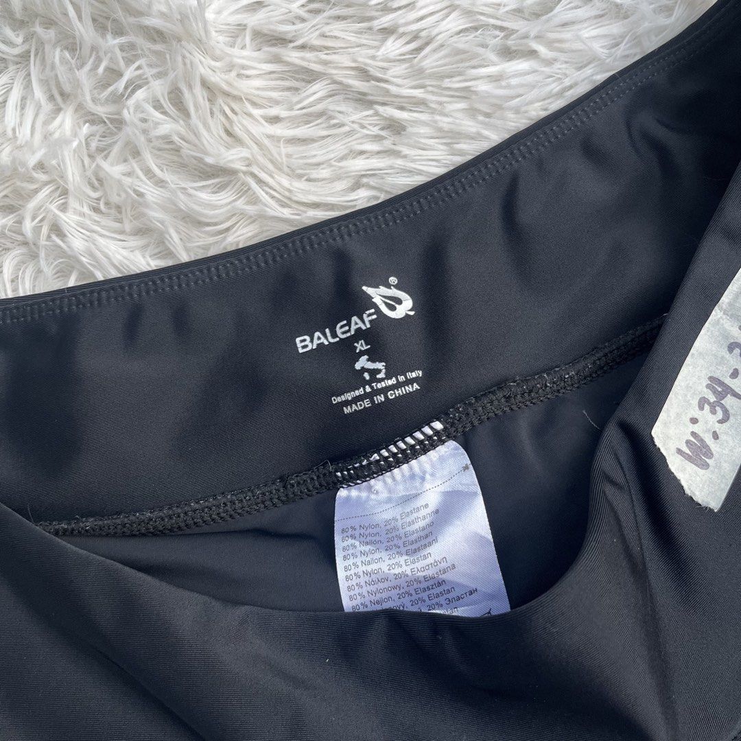 Baleaf Black Pleated Skirt Size XL (Category: Skirts) located in Cuyapo. Submitted by Ashtyn.Pre.Loved (Listing ID 1469393577, Image 3). Description: - Brand: Baleaf - Style: Pleated skirt - Color: Solid black - Size: XL - Material: 80% nylon, 20% elastane (comfortable stretch) - Features: Clean waistband, designed and tested in Italy - Condition/Use: Great for workouts or casual wear.