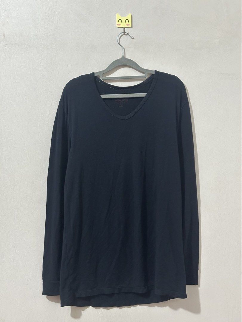 Baleno Heat Tech Men Large (Category: Sets & Coordinates) located in Balanga. Submitted by winterlab_ph (Listing ID 1469203813, Image 1). Description: B358.