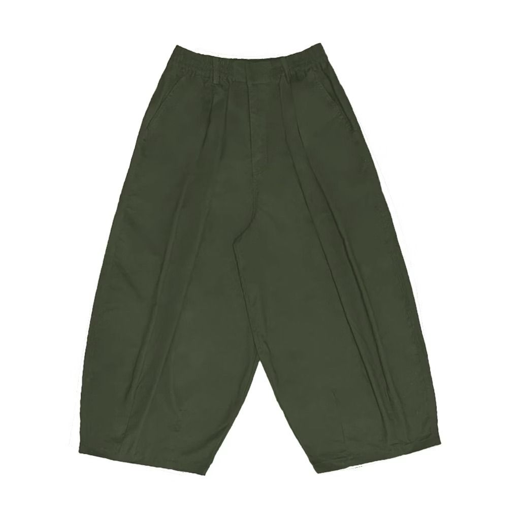Balloon Baggy Pants - Prelude Choir (Category: Jeans) located in General Santos City (Dadiangas). Submitted by reworkedjunks (Listing ID 1469204803, Image 1). Description: Material: Canvas (Heavy/Thick) Color: Army Green Waist: 25 – 37 inches Length: 40.6 inches Thigh: 17.3 inches Leg Opening: 11.8 inches used once. not my size.