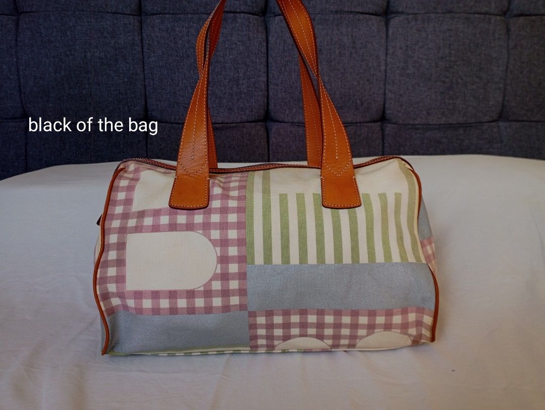 Bally Switzerland (Category: Shoulder Bags) located in Puerto Princesa. Submitted by sefynna96 (Listing ID 1469241581, Image 3). Description: Brand Bally (Switzerland) ✨Canvas body with tan calfskin leather handles, tag, and trim ✨Boston-style barrel or shoulder bag with a top zipper closure ✨Multicolored pastel and neutral geometric/plaid canvas pattern with a branded leather patch height: 10 and a half inches width: 13 and a half inches large i