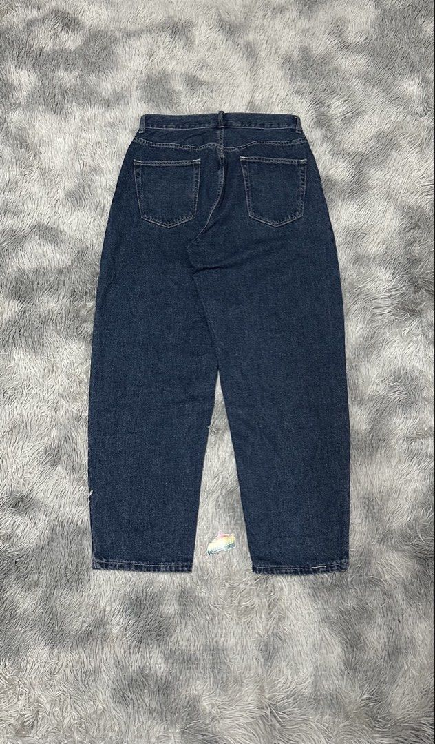 B*ams + baggy-barrel denim pants (Category: Jeans) located in Manila. Submitted by paulovenegaskalakal2020 (Listing ID 1469182036, Image 1). Description: For sale! Kalakal B*ams + baggy-barrel denim pants Made in Japan Small on tag Size- 30 to 31 Length- 41 inches Thigh- 14 inches Knee- 11 inches Leg opening- 7.5 inches Good as new Crispy MINE 2,585 +sf.