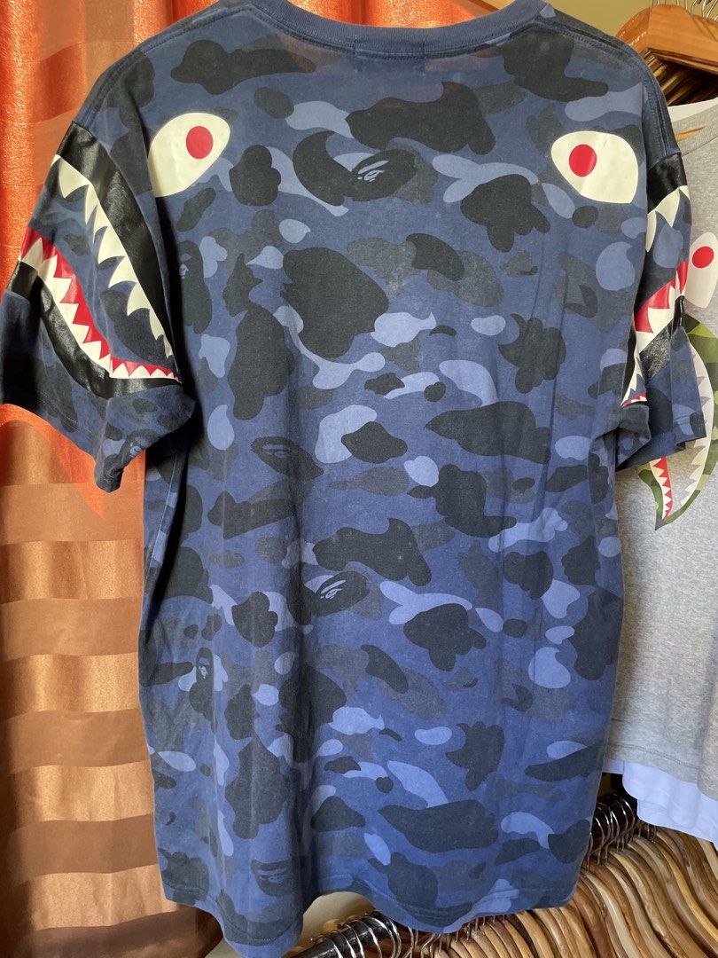 Bape Camo Sharo (Category: Tshirts & Polo Shirts ) located in Marikina City. Submitted by kaelnbellecloset (Listing ID 1469174627, Image 2). Description: Signa of used.