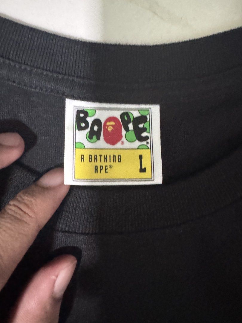 BAPE CARPET SIDE LOGO (Category: Tshirts & Polo Shirts ) located in Manila. Submitted by langski (Listing ID 1469204272, Image 3). Description: LARGE ON TAG FLAWLESS 9.8 COLOR RATE.