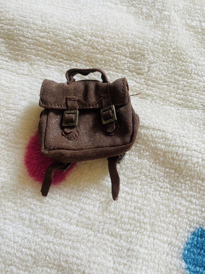 barbie bag (Category: Announcements) located in Manila. Submitted by fiercewhale.c4f0e2 (Listing ID 1469247036, Image 1). Description: .
