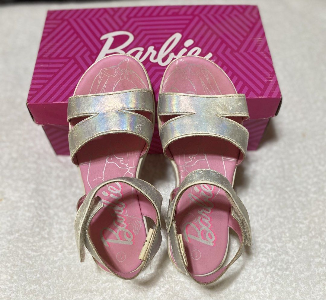 Barbie Sandals (Category: Babies & Kids Fashion) located in Morong. Submitted by fcjonline528 (Listing ID 1469169283, Image 1). Description: This is preloved and rarely used by my daughter. Original price is ₱1,350 and I’m just selling it for ₱350. With original box included .