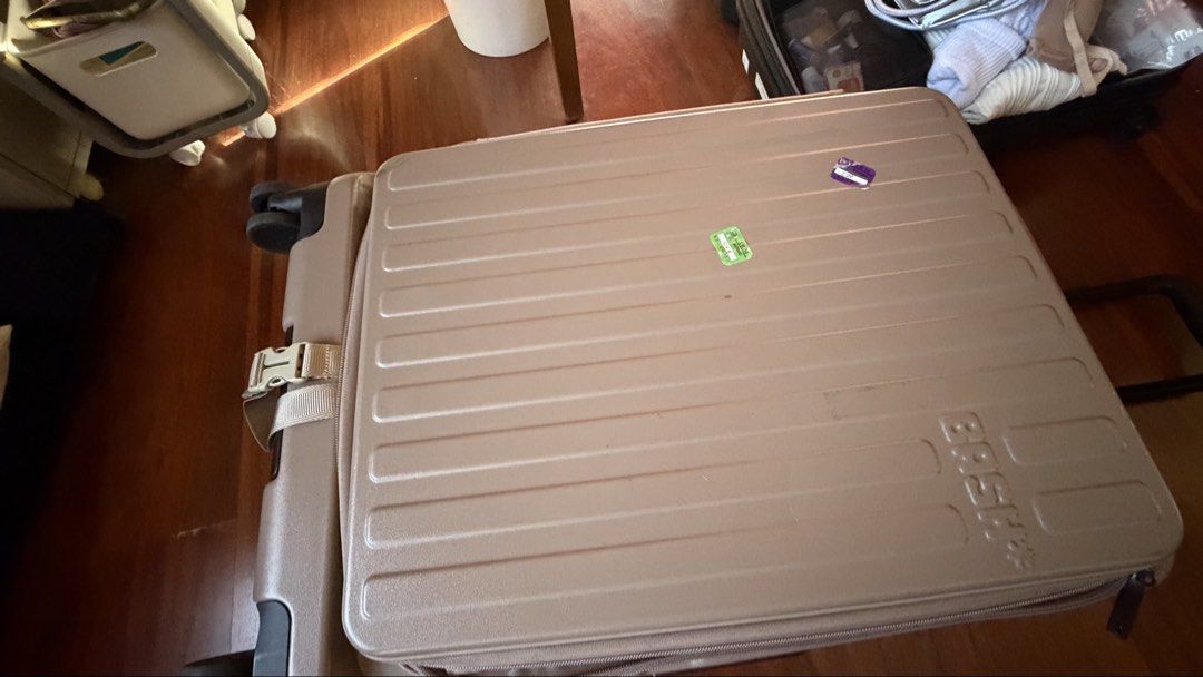 BASH Luggage in Oak (Category: Luggage) located in Pasig City. Submitted by usttiger (Listing ID 1469392718, Image 2). Description: Brand: BASH Hardside Luggage - Comes in a box and cover pa :) - Color: Oak - Condition: Used a few times, very sturdy, works superbly! Bought for: ₱6,995 Selling for: ₱4,890 :) - Features: - Front-opening zip compartment for quick access - Telescopic handle and side handle - Smooth spinner wheels - Built-in TSA combi