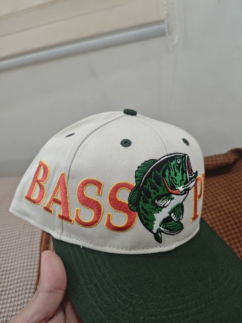 Bass Pro Shops (Category: Caps & Hats) located in Narvacan. Submitted by muryot0805 (Listing ID 1469248743, Image 2). Description: Brand New, Original, Fresh from USA.