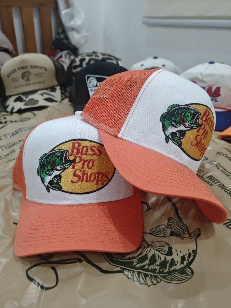 BassProShops Embroidered Logo (Category: Caps & Hats) located in Narvacan. Submitted by muryot0805 (Listing ID 1469249803, Image 1). Description: Original Bought in USA.