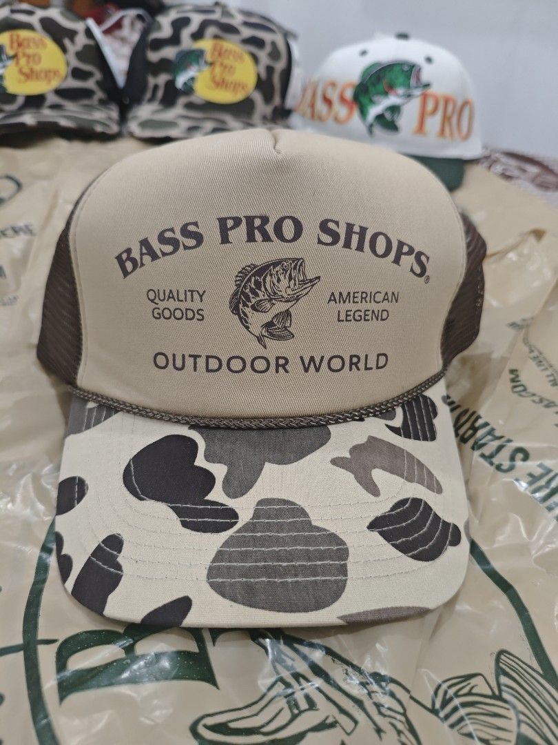 BassProShops Printed Logo (Category: Caps & Hats) located in Narvacan. Submitted by muryot0805 (Listing ID 1469251318, Image 1). Description: Original Bought in USA.