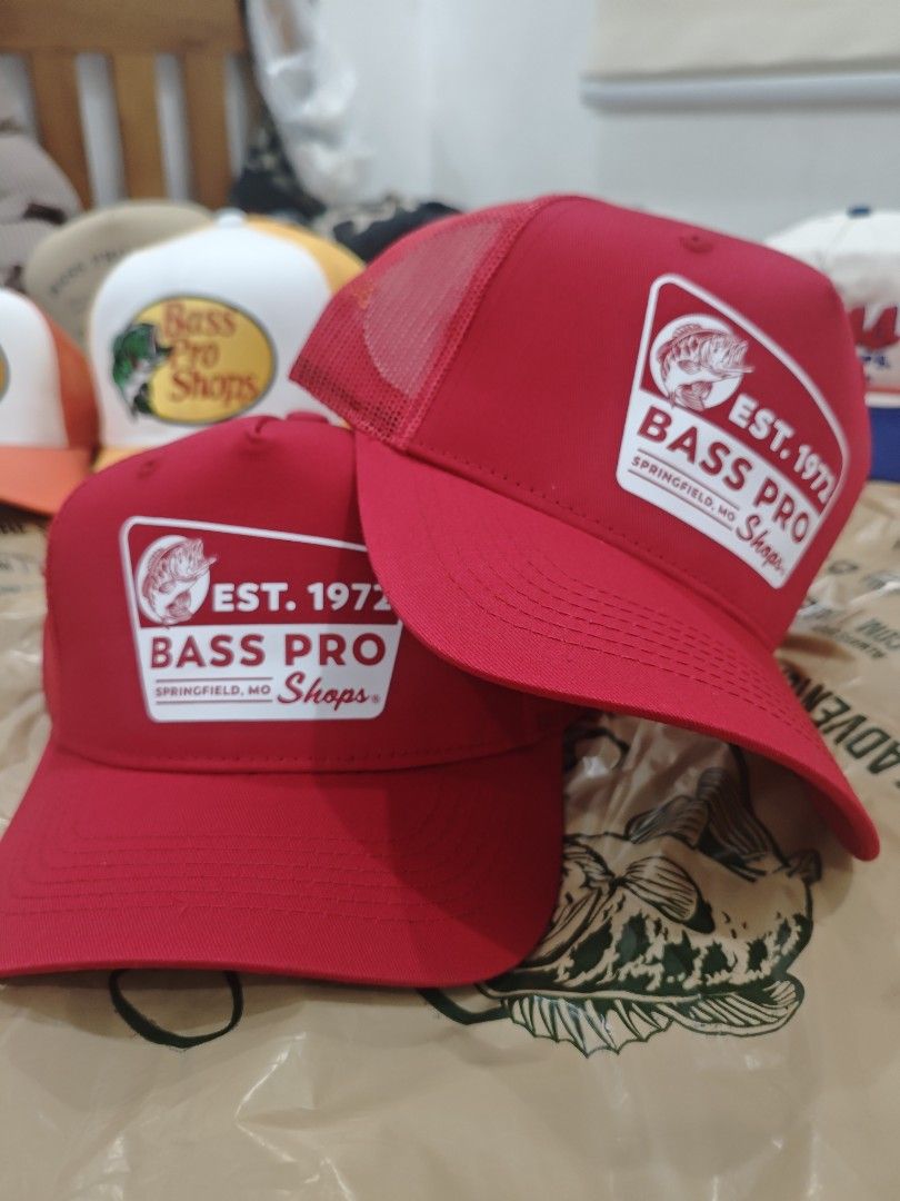 BassProShops Vintage Logo Design (Category: Caps & Hats) located in Narvacan. Submitted by muryot0805 (Listing ID 1469249344, Image 1). Description: Original Bought in USA.