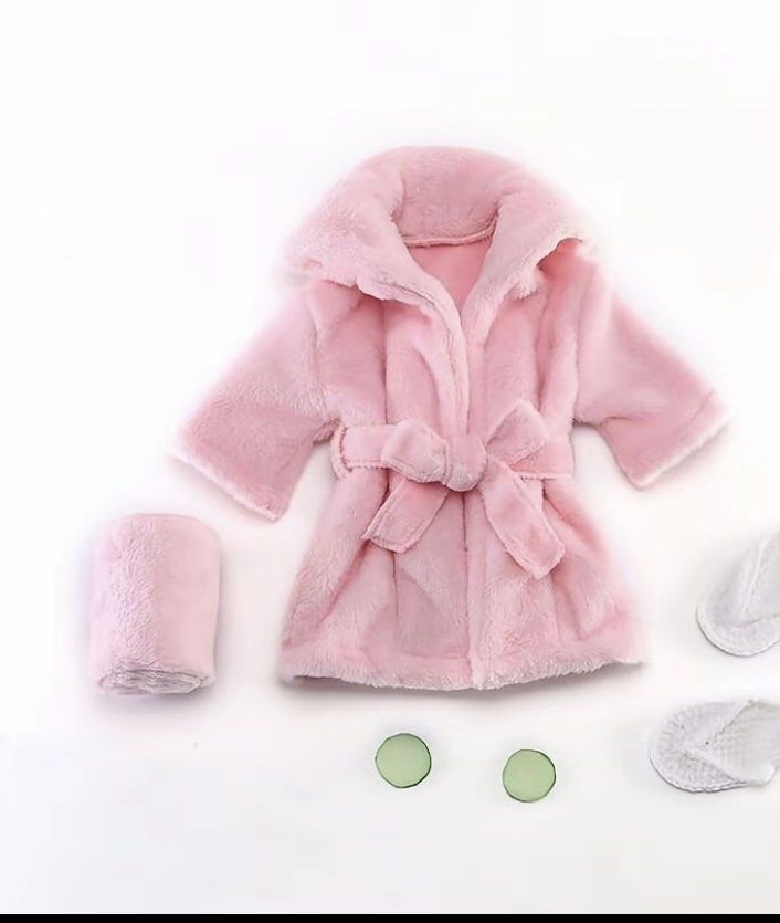 Bathrobe for infant (Category: Babies & Kids Fashion) located in Dagupan City. Submitted by maryennie (Listing ID 1469164069, Image 1). Description: .