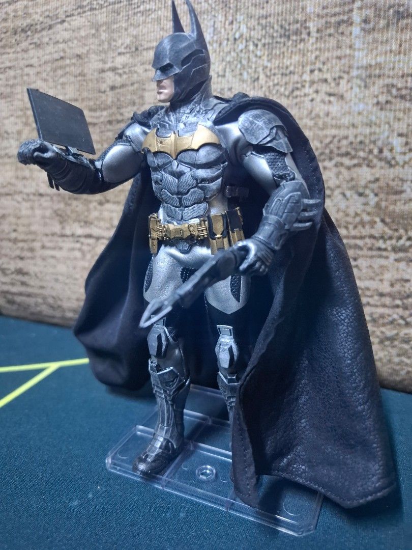 Batman (Category: Action & Battle Toys) located in Manila. Submitted by rhonnie1925 (Listing ID 1469255614, Image 3). Description: Extreme Toys Arkham Batman 1/12 scale Issue : missing 1 alt head, the rest complete Display Only, tight joints 2,500 Las Pinas.
