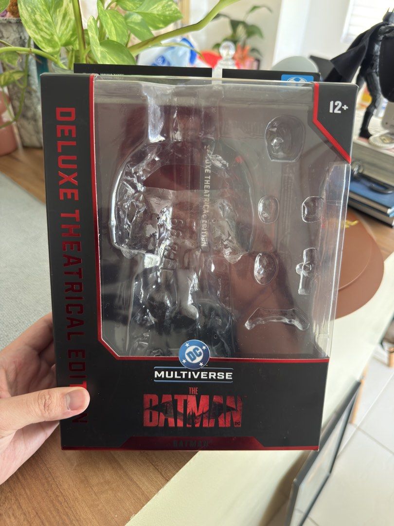 Batman Mcfarlane Battinson (Category: Figurines & Statues) located in Paranaque City. Submitted by southsidesamurai_17 (Listing ID 1469185269, Image 2). Description: Opened only for posing last October 18 All complete with box and accessories RFS: upgrading to Inart version.