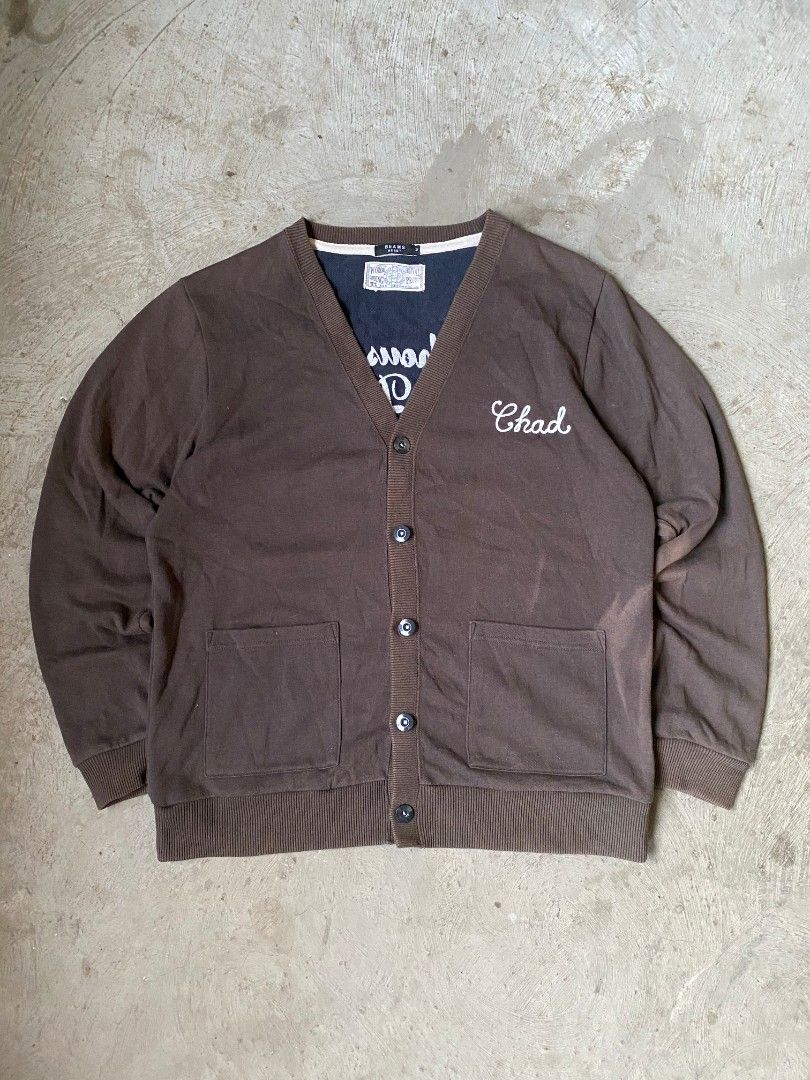 Beams Heart Brown Cardigan Size M (Category: Coats, Jackets and Outerwear) located in Real. Submitted by koymiksbuynsell (Listing ID 1469266126, Image 1). Description: 20 width 25 length .