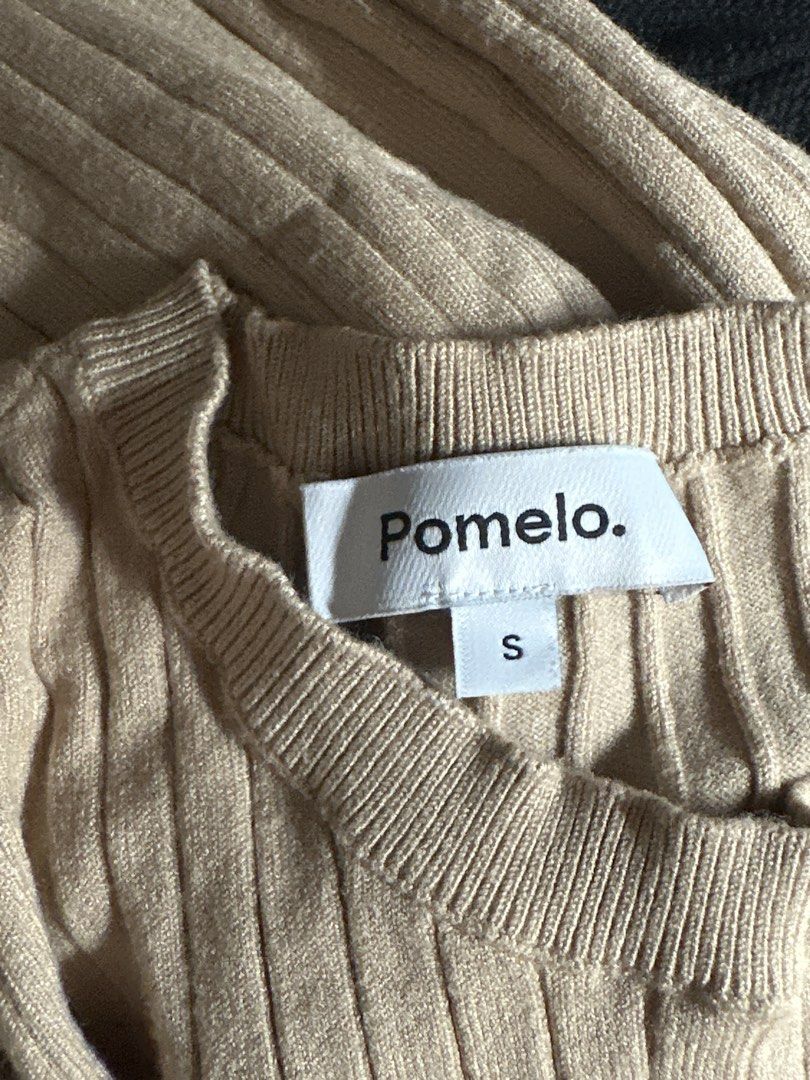 Beige Ribbed Knit Midi Dress (Category: Dresses) located in Makati City. Submitted by coconutbread (Listing ID 1469223815, Image 3). Description: Brand: Pomelo Ribbed knit midi dress with side slit Color: Beige Size: S stretchy fabric!.