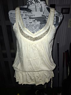 (Category: ) located in . Submitted by mialiurshop (Listing ID 1469227541, Image 1). Description: .