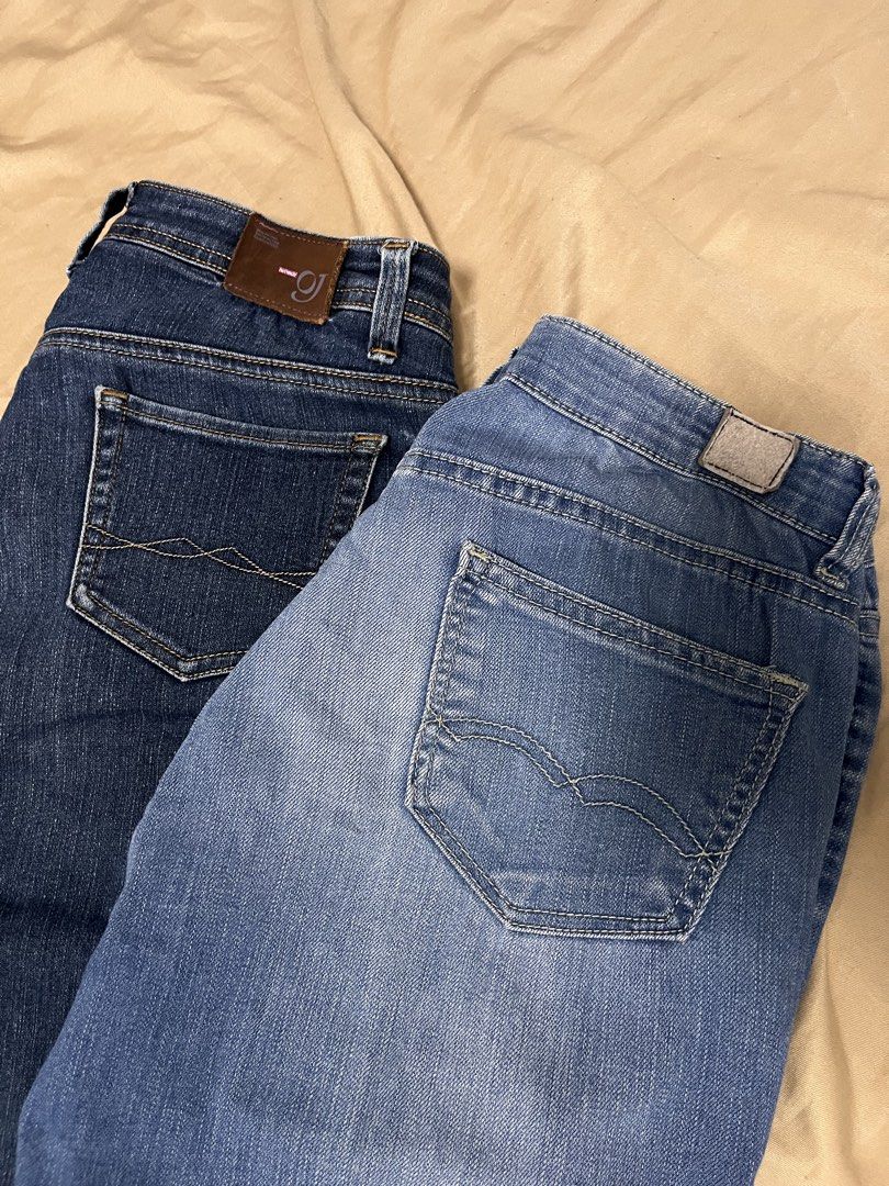 Bench , Wranco Americana Jeans Size 28 (Category: Jeans) located in Meycauayan. Submitted by ranastridran (Listing ID 1469263089, Image 1). Description: - Brand: Bench Americana - Size: 28 (Both pairs) - Quantity: 2 pairs included in this bundle - Color/Wash 1: Dark blue wash with brown leather waist patch - Color/Wash 2: Lighter faded wash with grey suede patch - Fit: Straight leg style - Features: Classic back pockets, contrast stitching - Orig