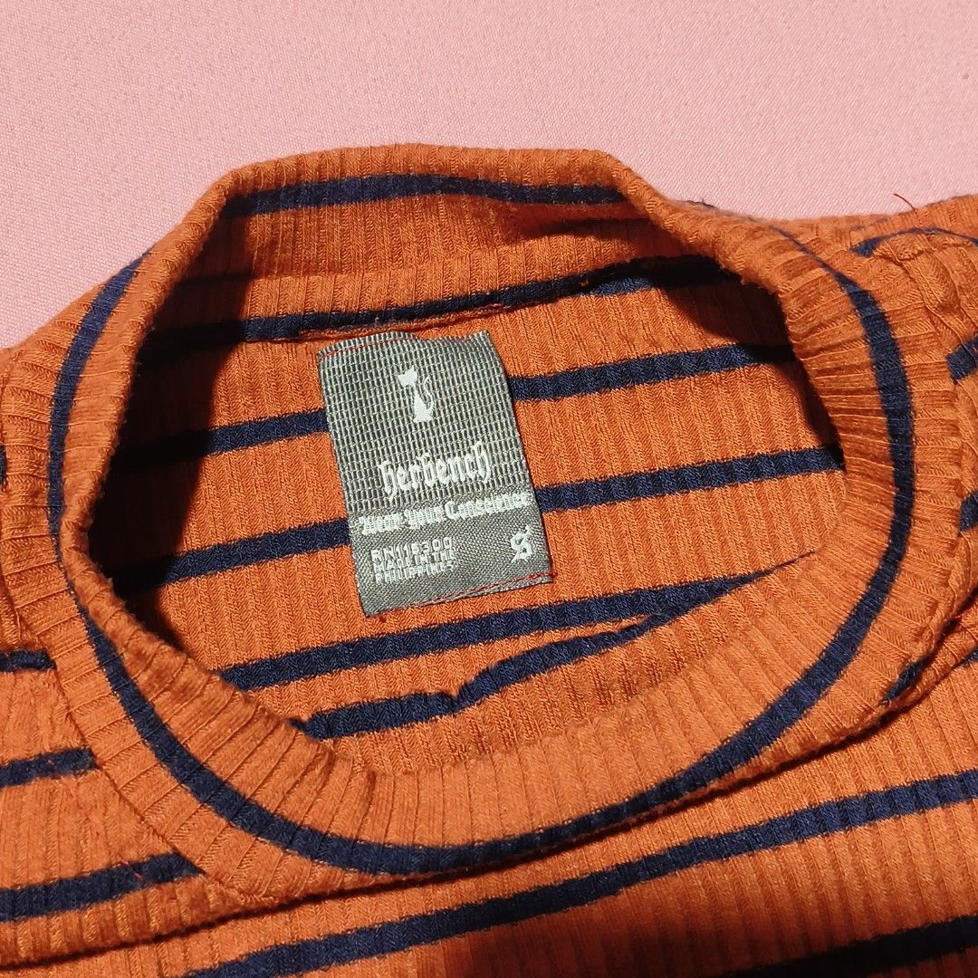 bench striped longsleeve top orange (Category: Longsleeves) located in Rizal. Submitted by irea_aeri (Listing ID 1469353178, Image 2). Description: brand: bench philippines size: s color: orange with black stripes material: cotton (58%), polyester, spandex.